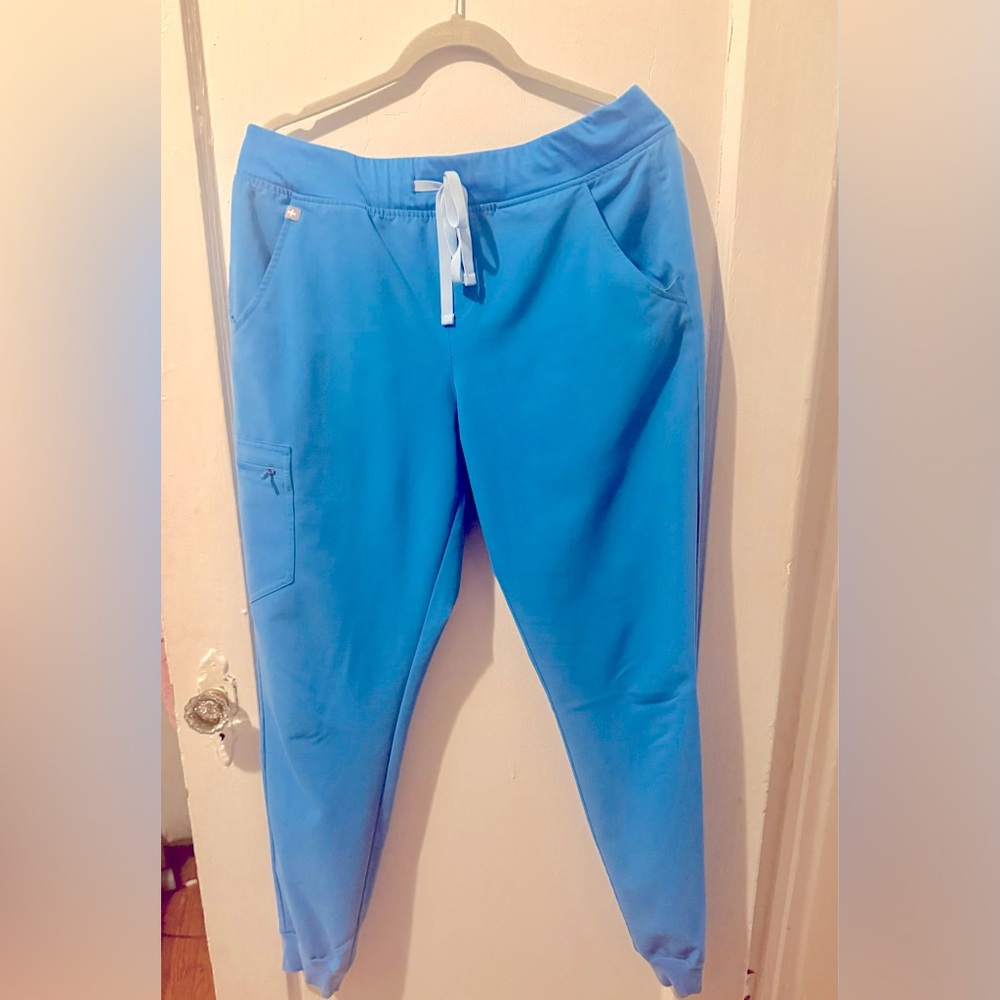 Figs Capri Blue Zamora LT